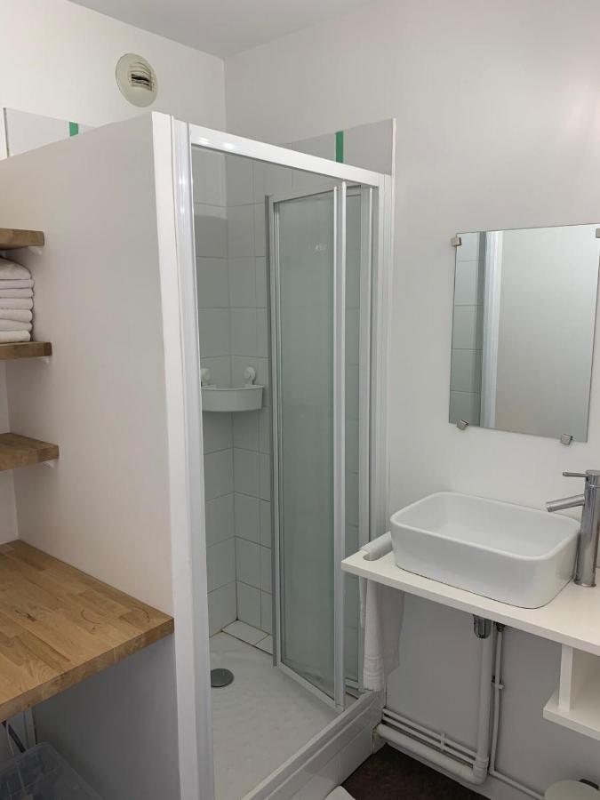 וילאורבן Le Richelieu Comfortable 1 Bedroom Apartment Gratte-Ciel District מראה חיצוני תמונה